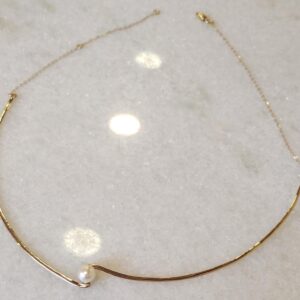 CHOKER MEIO ARO PÉROLA