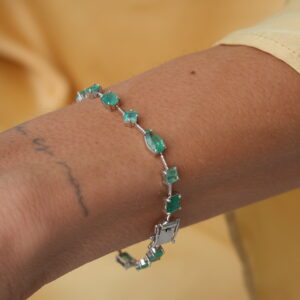 PULSEIRA MIX ESMERALDAS EM OURO BRANCO